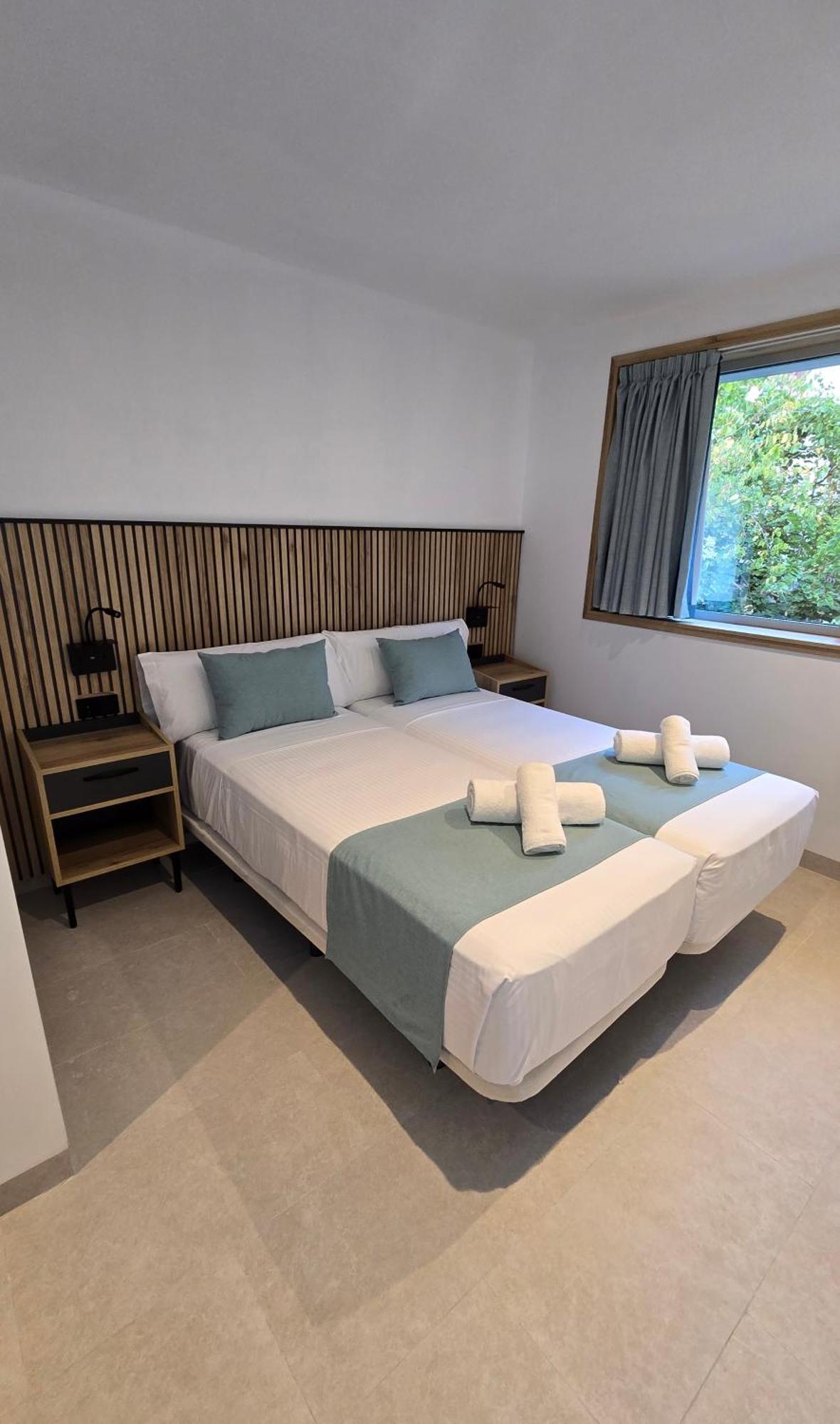 Hostal Rambla 24 By Holihome Аликанте Екстериор снимка