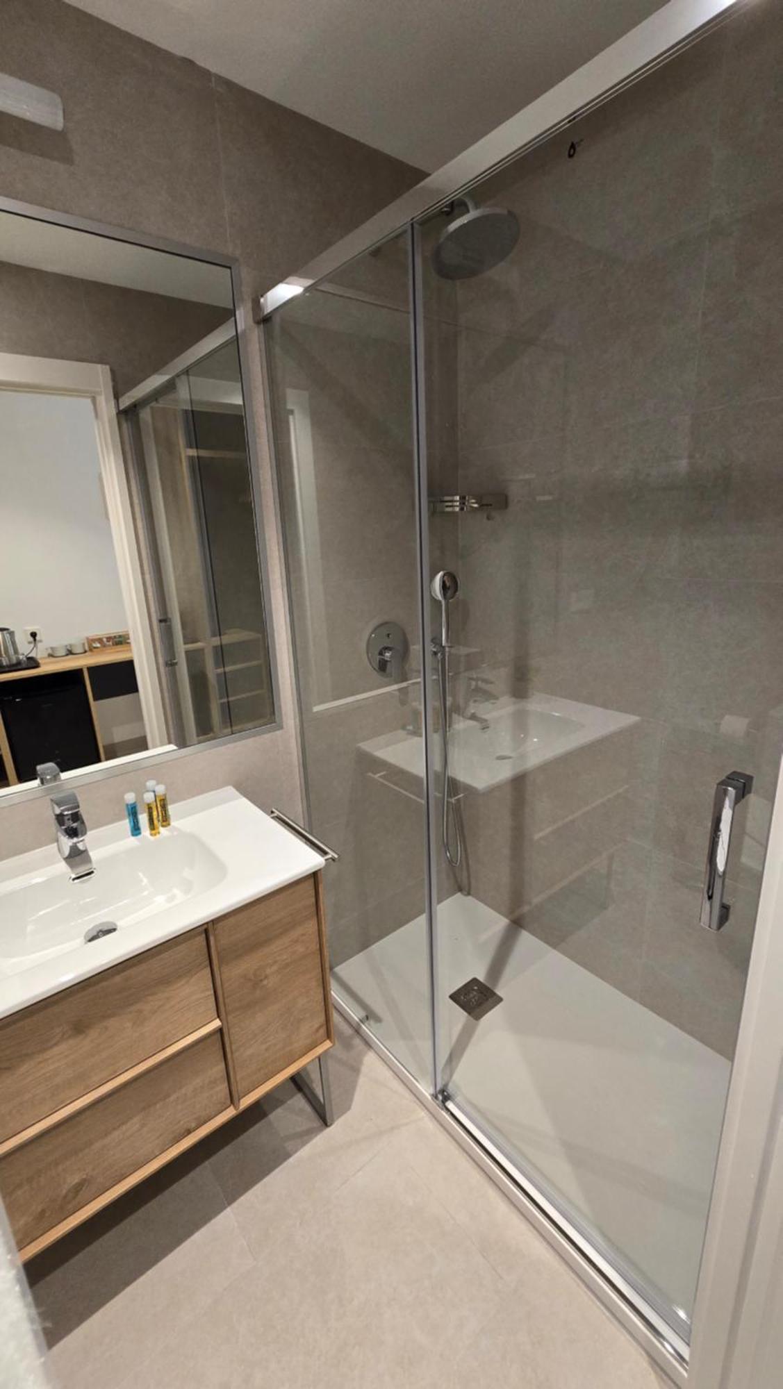 Hostal Rambla 24 By Holihome Аликанте Екстериор снимка